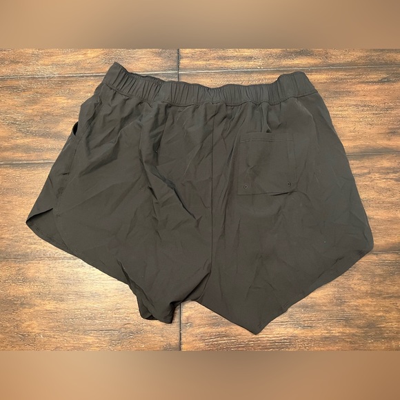 Torrid Athletic running shorts black 2x - Picture 4 of 4